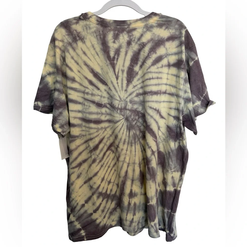 NEW! Cobra Kai Graphic Tie-Dye Tee in Pale Yellow & Gray Size 3X - Picture 9 of 11